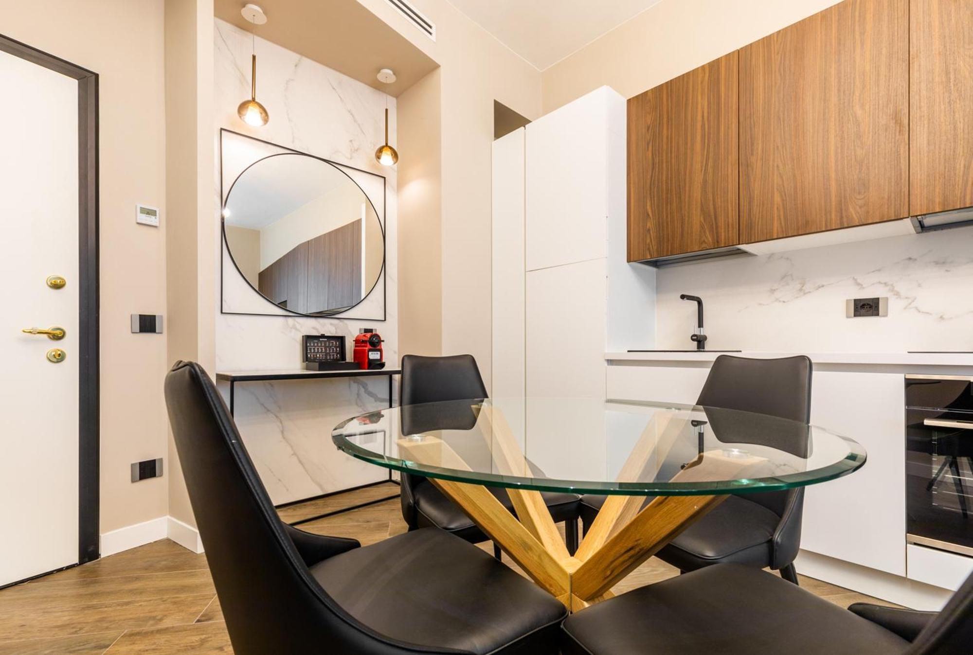 Duomo Elegant Apartment Милано Екстериор снимка